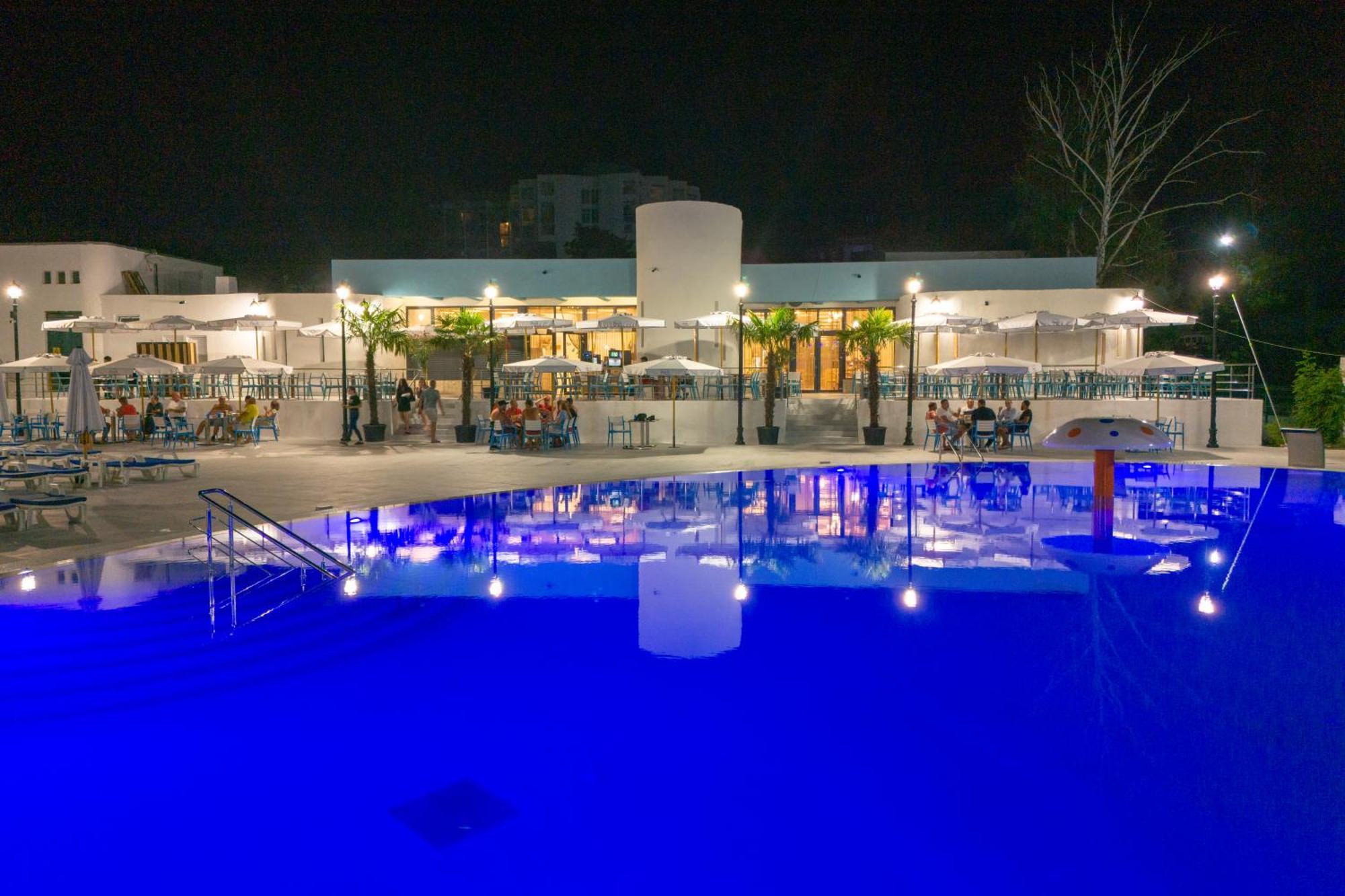 Mera Holiday Resort Venus Esterno foto